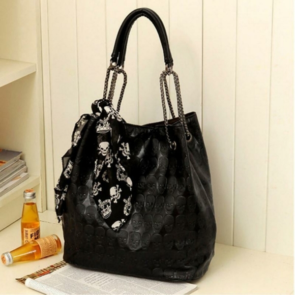 Skull Pattern Purse